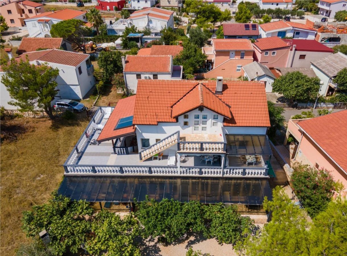Apartments Villa Agape Vir Exterior foto