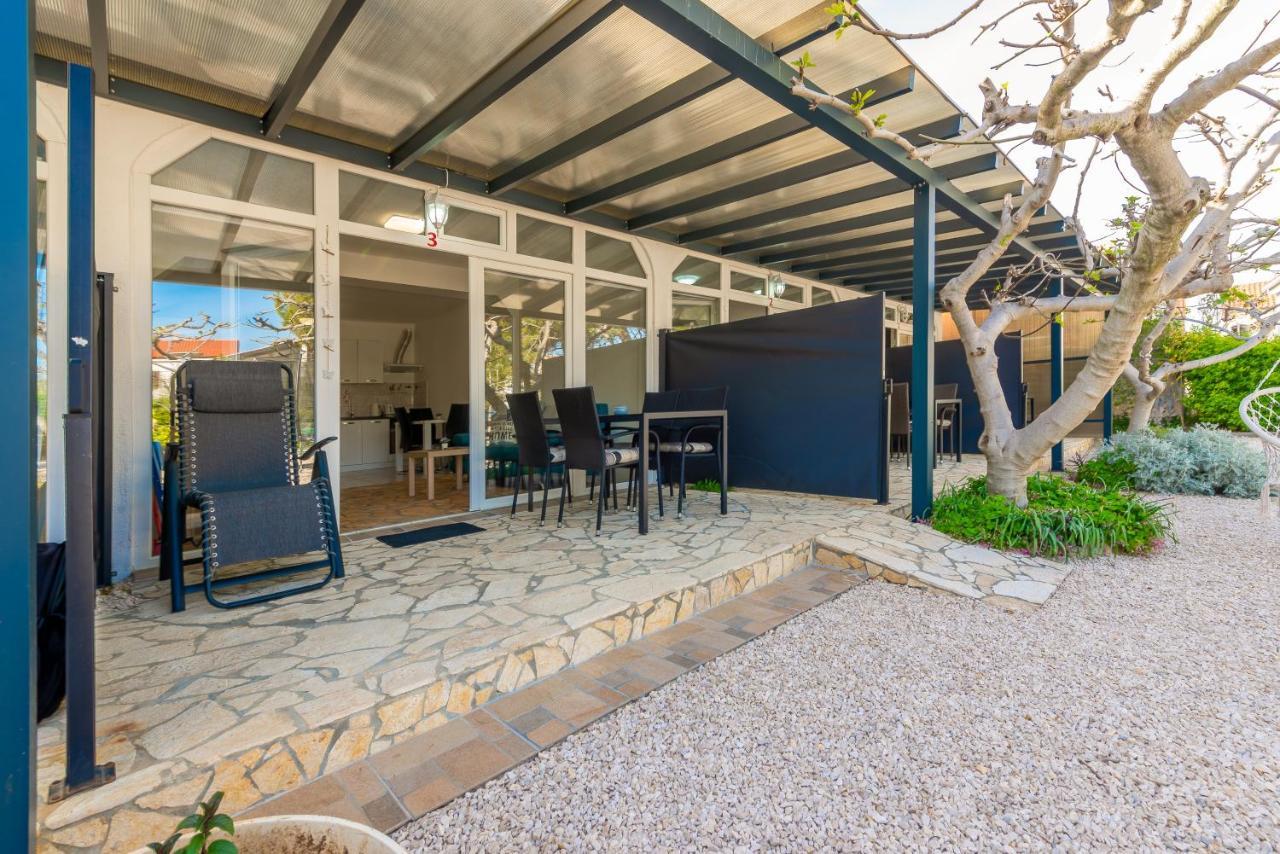 Apartments Villa Agape Vir Exterior foto